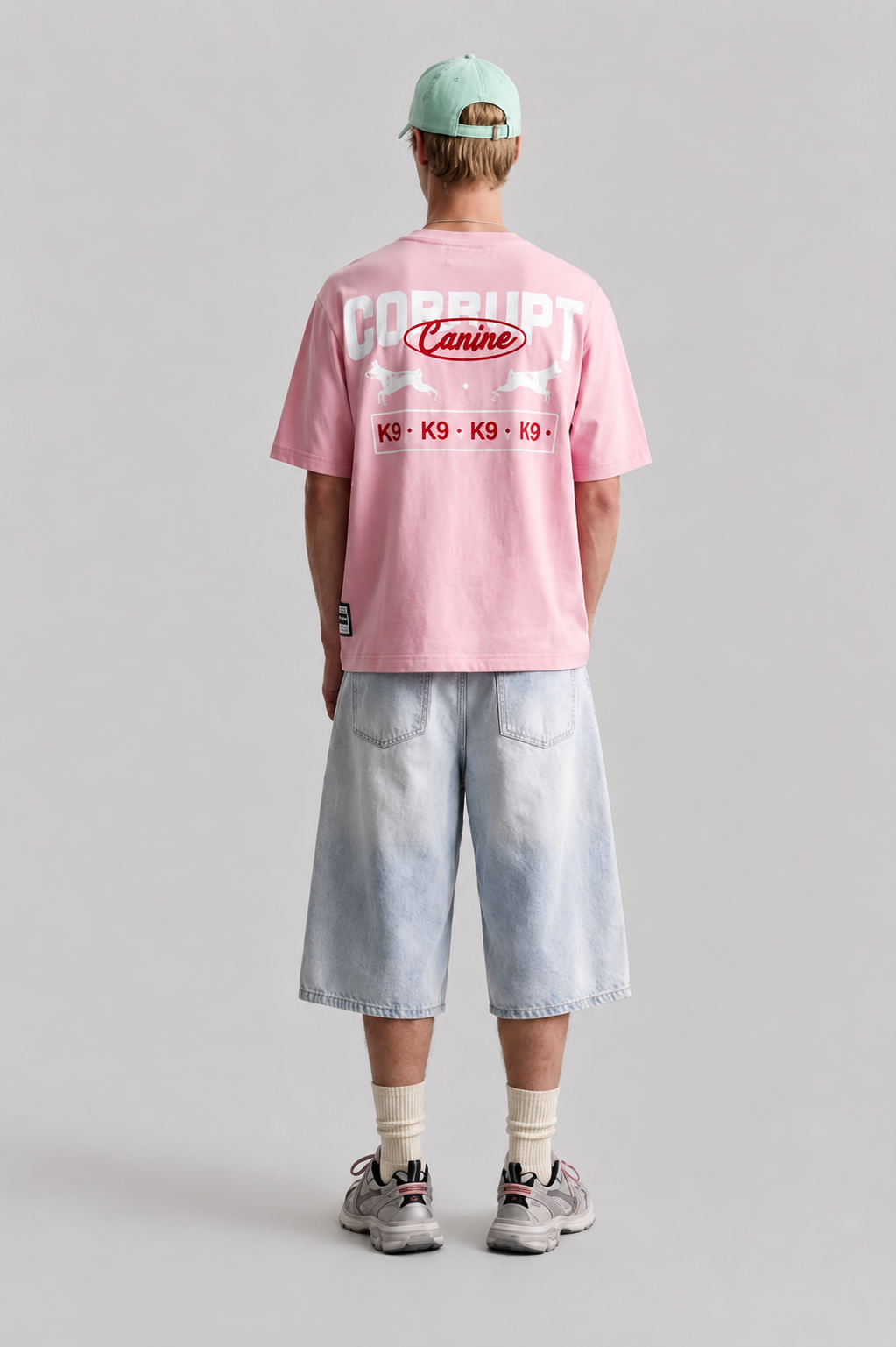 T-SHIRT