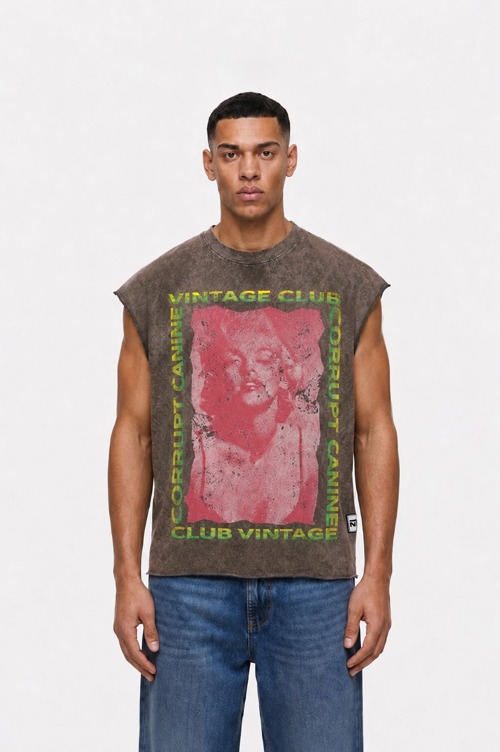 T-SHIRT